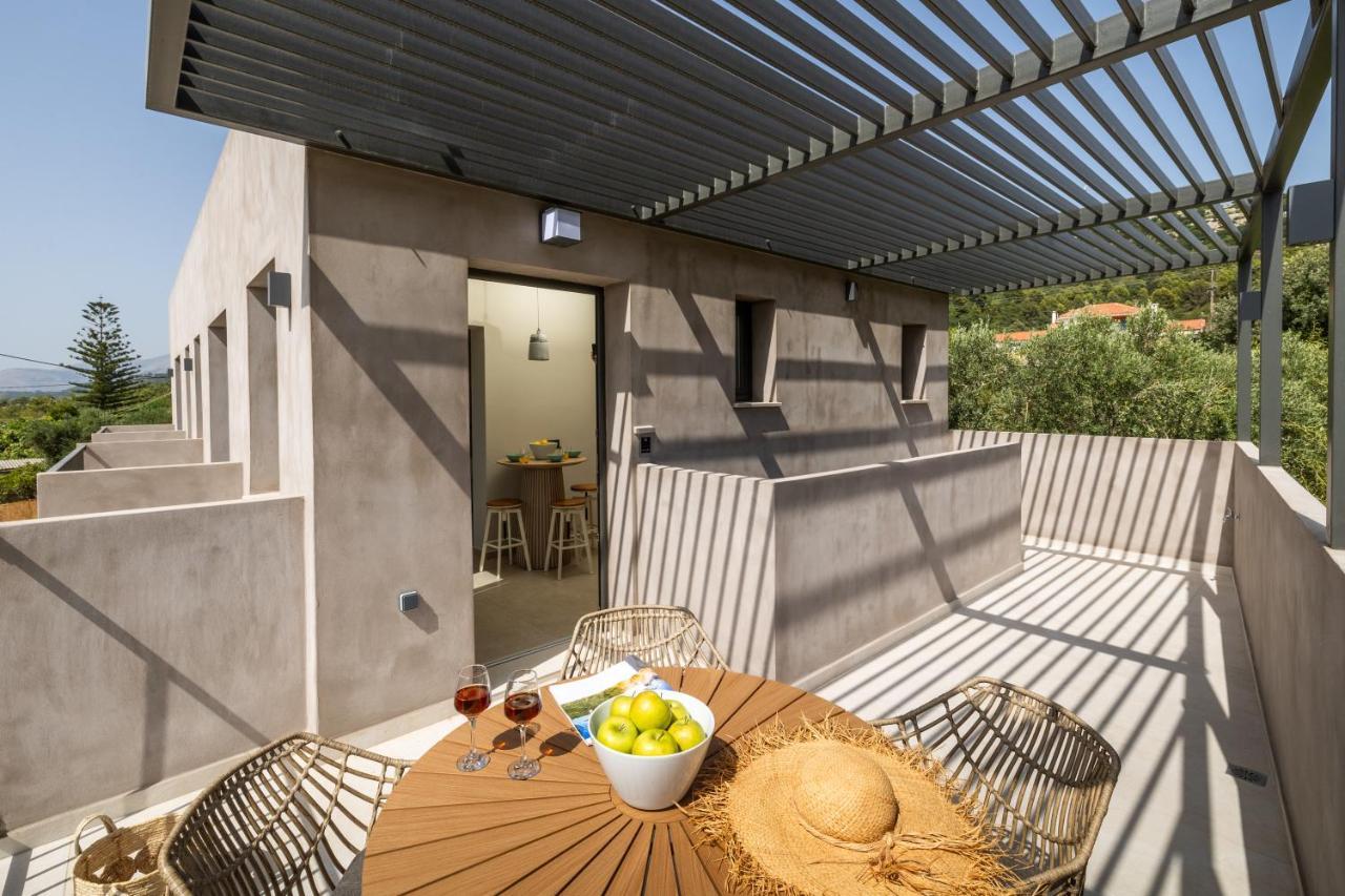 Topos Suites Lassi  Luaran gambar