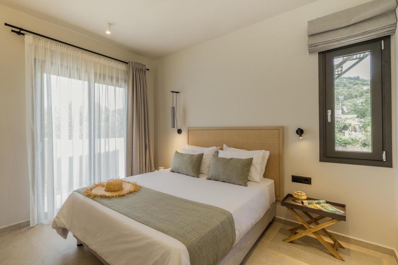 Topos Suites Lassi  Luaran gambar