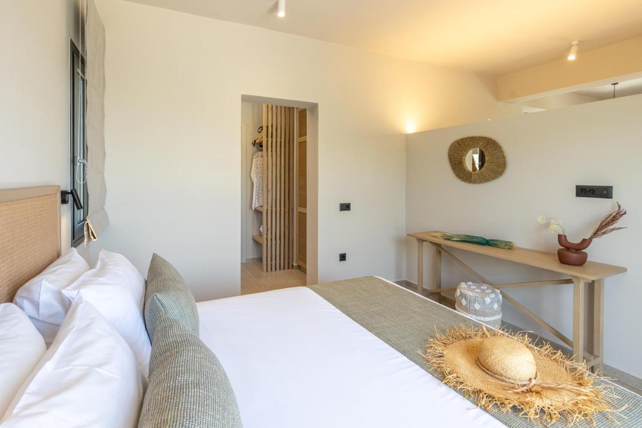 Topos Suites Lassi  Luaran gambar