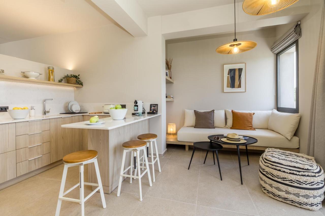 Topos Suites Lassi  Luaran gambar