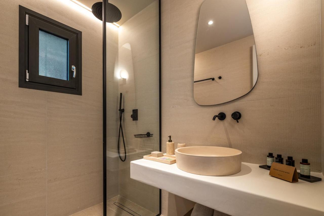 Topos Suites Lassi  Luaran gambar